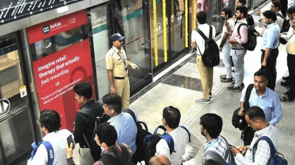 मुंबई मेट्रो 3 में कॉलेज और डिग्री स्टूडेंट्स के लिए किराए में छूट